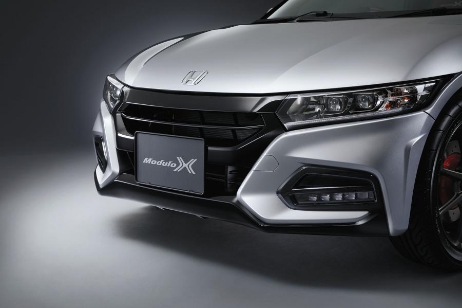 Детали экстерьера Honda S660 Modulo X 2018 года  (фото 3 из 12)